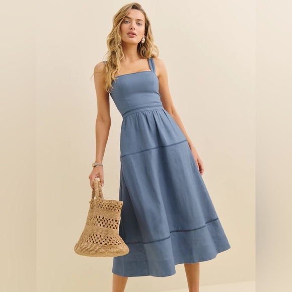 NEW Reformation Everett Linen Midi Dress Cornflower Blue | US 2 UK 6 - Picture 2 of 14